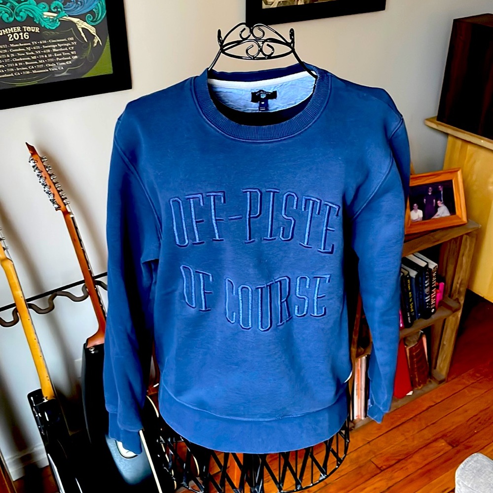 GANT navy crew sweatshirt “Off-Piste Of Course”